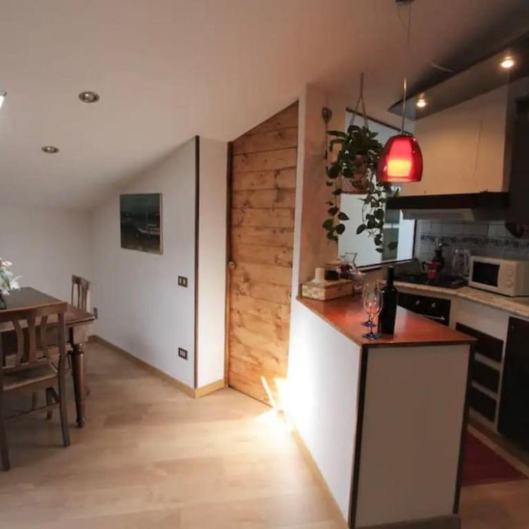 Mansarda nel cuore di Livorno - One-Bedroom Apartment - 15