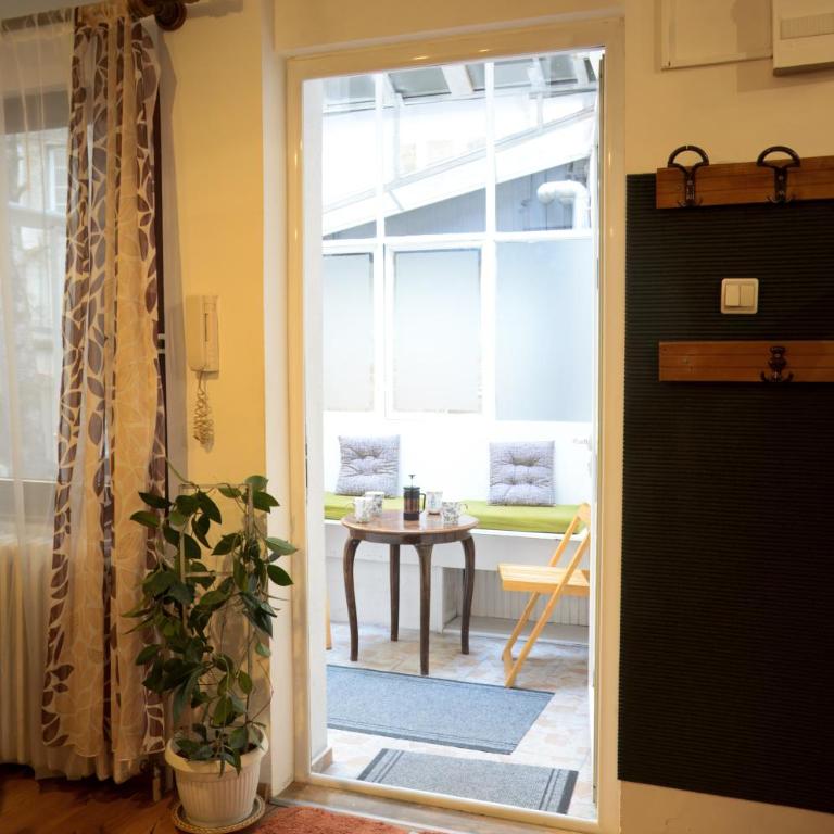 Vintage House on Sava Temple Street - Apartman sa 3 Spavaće Sobe i Balkonom - 2