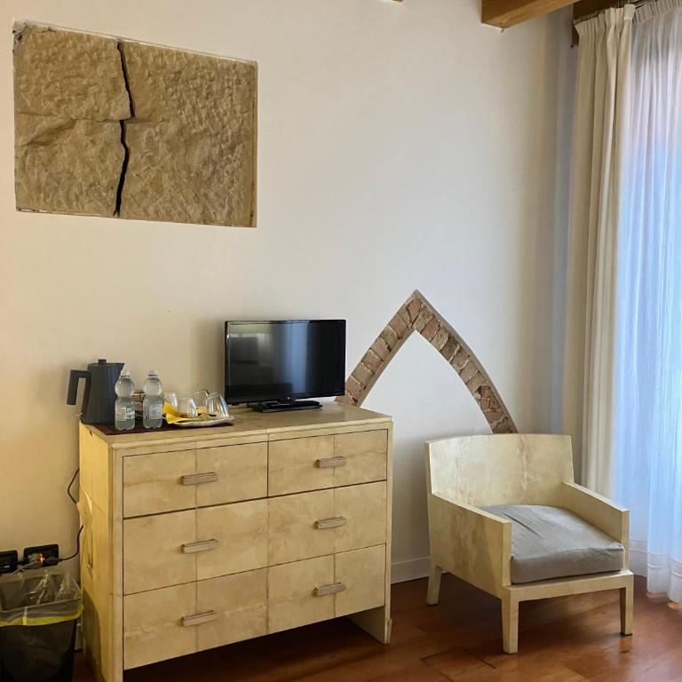 Ciao Amore - Camera Matrimoniale con Bagno Privato - 16