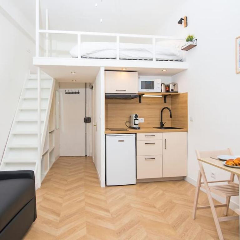 - - Superbe Studio avec Balcon - Nice Centre - - - Appartement 1 Chambre - 11