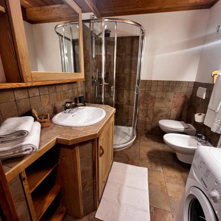 Baita Pomo - Appartamento con 2 Camere da Letto e Vista Giardino - 7
