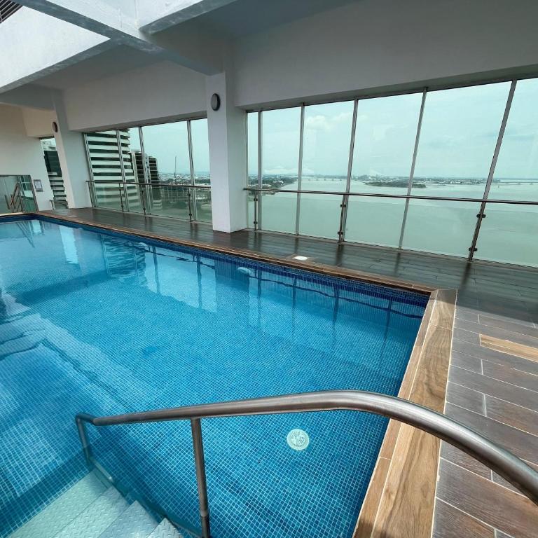 Gallery Suite en Riverfront Puerto Santa Ana - Suite Junior con vistas a la montaña - 16