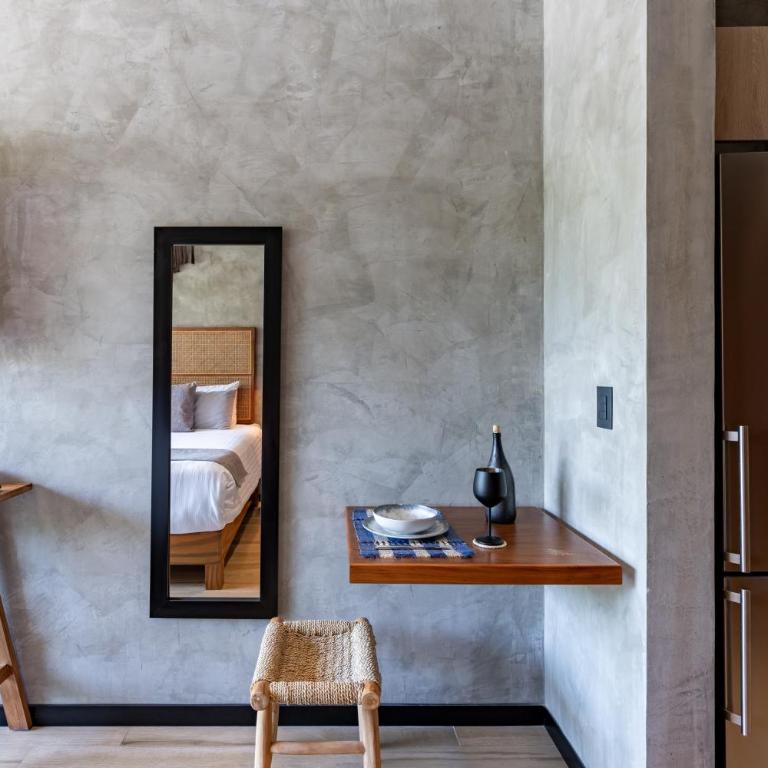 Luxury Studio with Rooftop Pool, Gym, Padel Court, Art Installations & Shopping - Estudio con balcón - 24