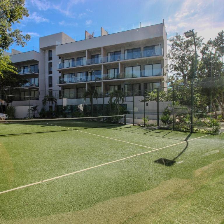 Luxury Studio with Rooftop Pool, Gym, Padel Court, Art Installations & Shopping - Estudio con balcón - 5