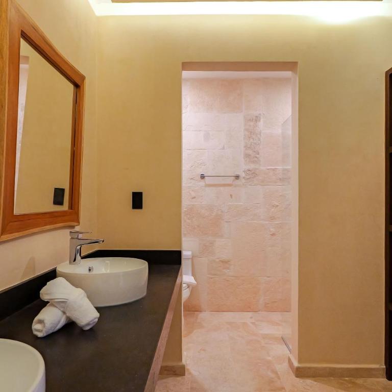 Calea Tulum Boutique Hotel - Apartamento de 2 dormitorios con balcón y terraza - 8
