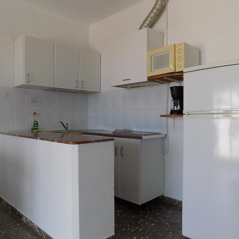 Apartsalou San Jordi - One-Bedroom Apartment - 7