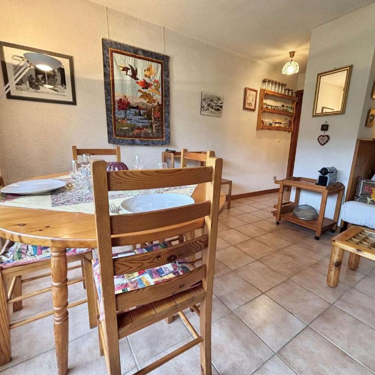 Studio alcôve avec terrasse sud, 4 personnes, animaux acceptés - Appartement 1 Chambre - 14