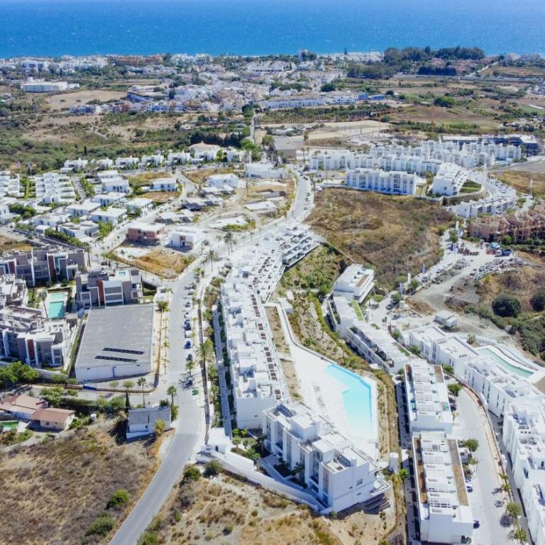 Oceana Views - 2 Bedroom Apartment by Finest Rentals - Apartment with View and Balcony - 27