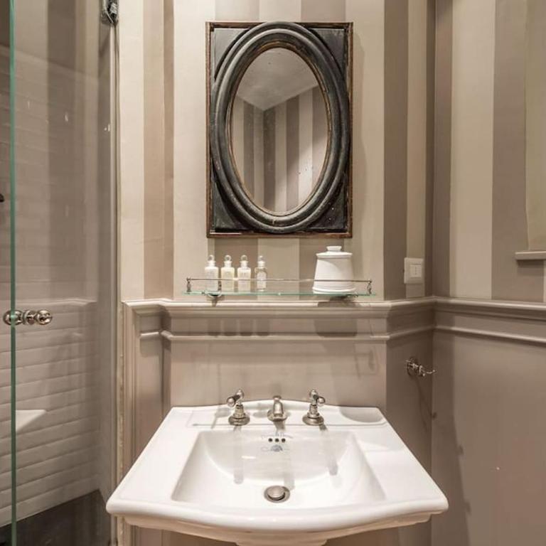 Luxury River View - Appartamento con 2 Camere da Letto - 32