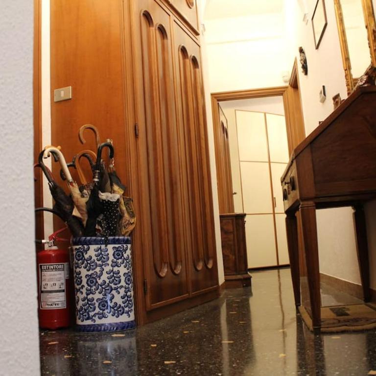 Casa My Home Genova - 14 minuti dal Centro - 5 minuti a piedi dal Gaslini - Appartamento con 1 Camera da Letto - 9