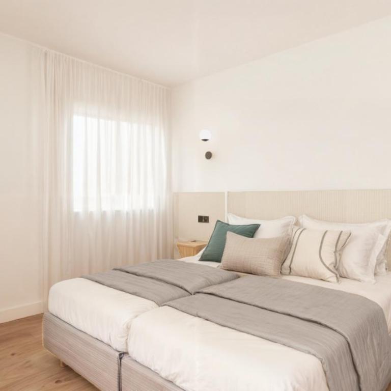 Meral Units - Apartamento Superior de 2 dormitorios con terraza - 4