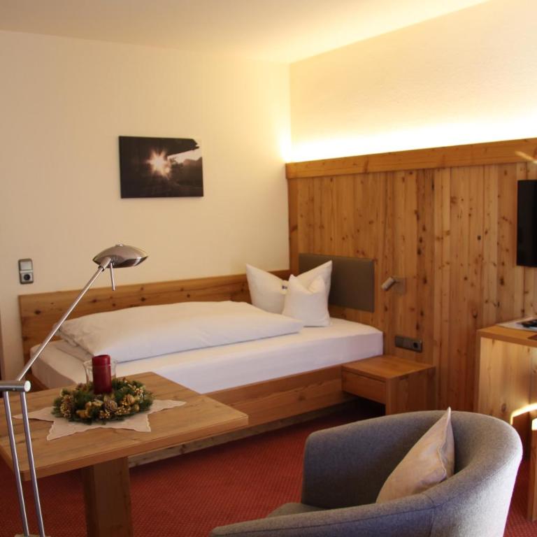 Hotel Franziska - Comfort Einzelzimmer mit Balkon - 7