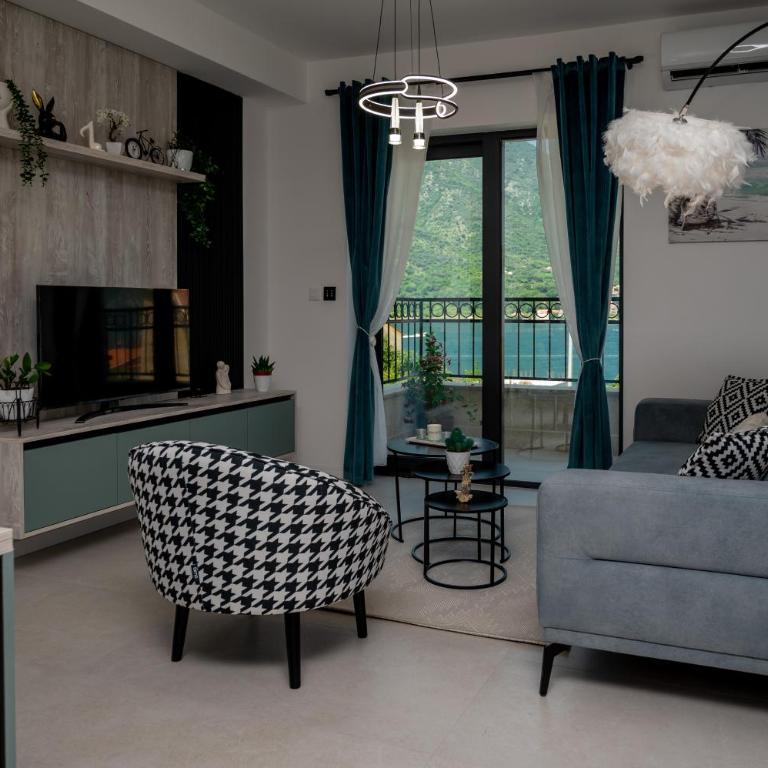 N&N Blue sea star apartment with amazing sea view - Two-Bedroom Apartment with Terrace and Sea View - 16
