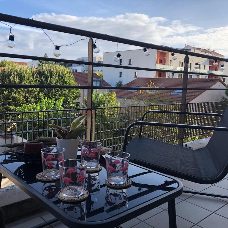 Un balcon à Monplaisir- 4 lits -garage - 47m2 - Appartement 1 Chambre - 1