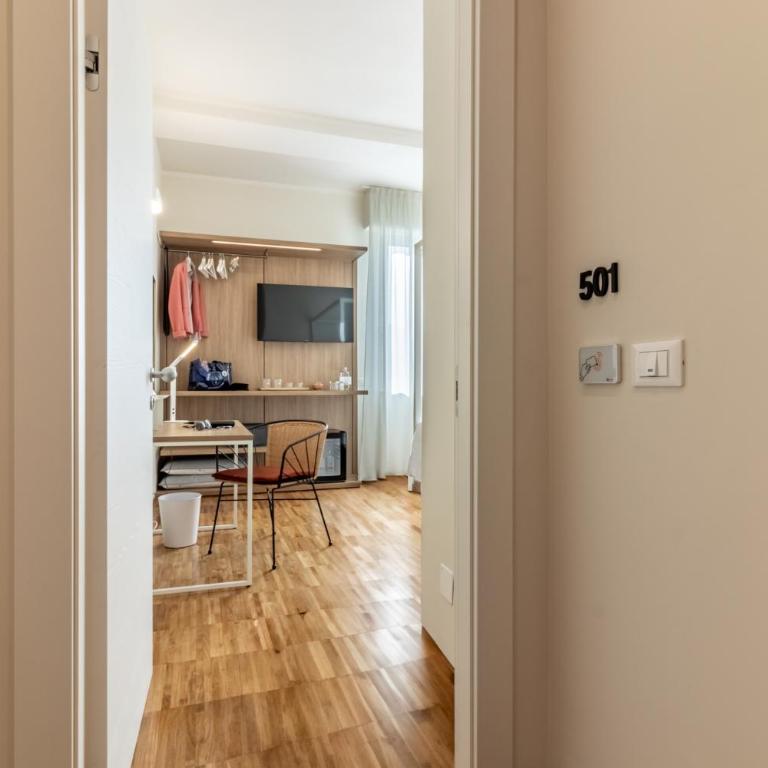 Il Faro Luxury Rooms & Lounge - Deluxe Double Room - 1