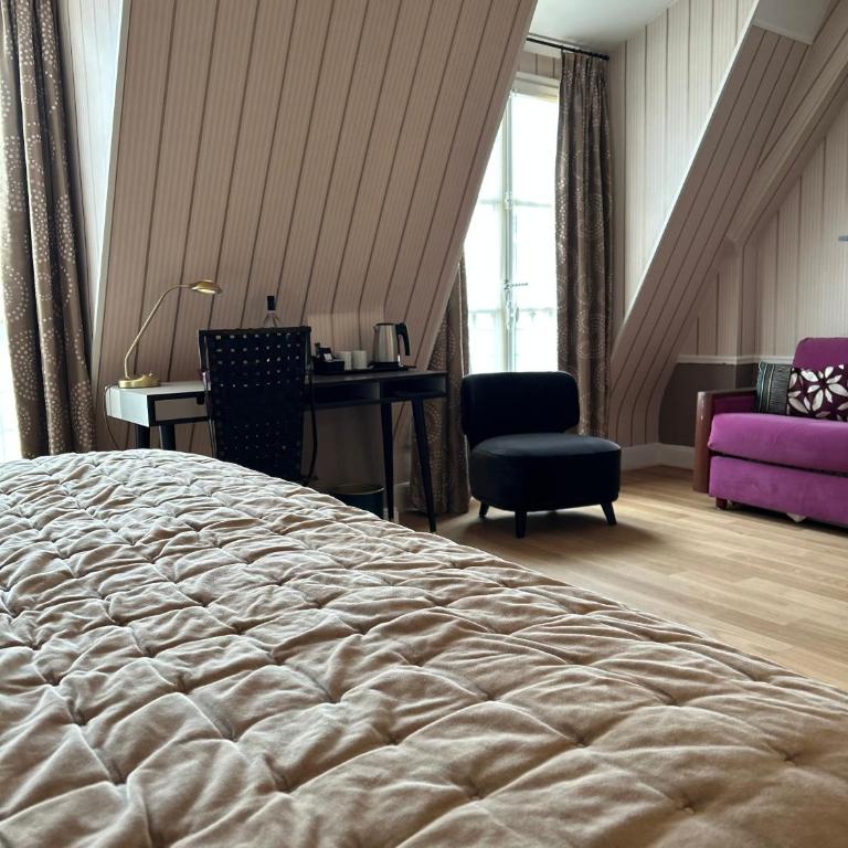Hôtel Thérèse - Club Double Room with sofa bed - 6