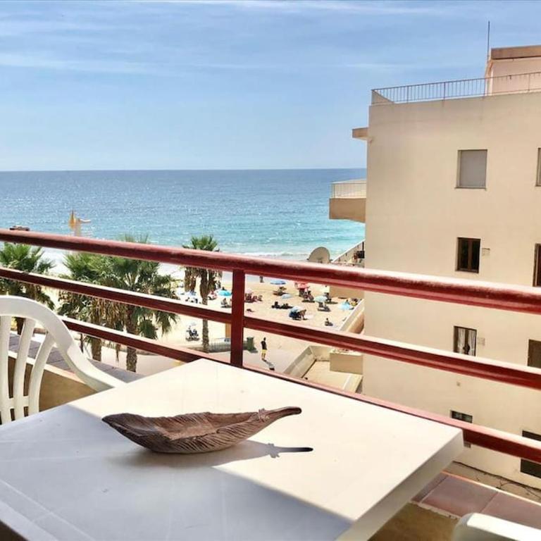 1 dormitorio en pleno centro a 20 metros de la playa - One-Bedroom Apartment - 1