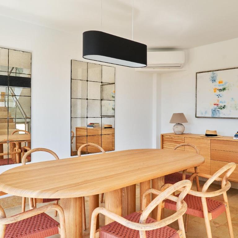 Villa costera, mar, golf y muelle deportivo - Chalet - 23