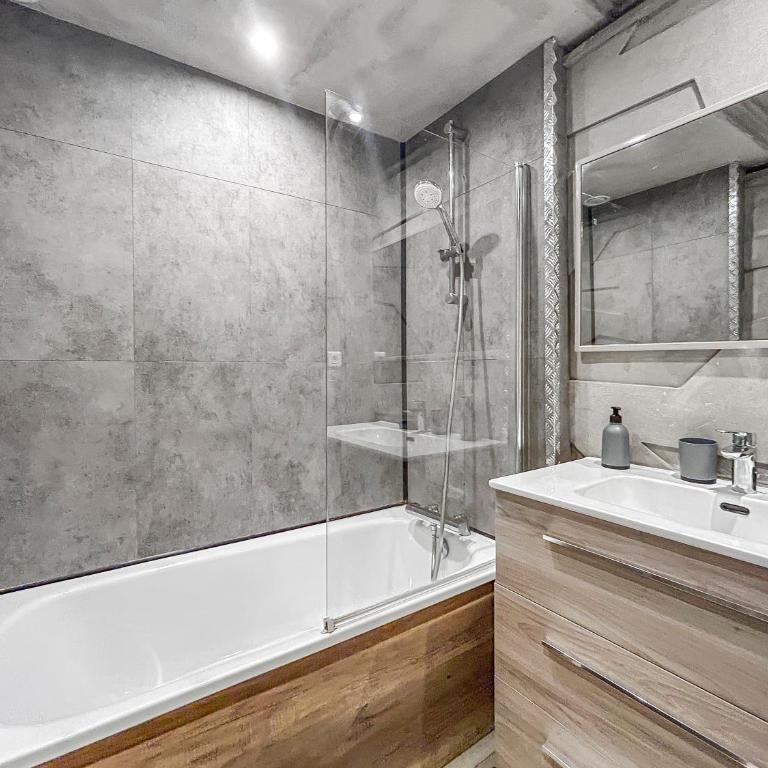 Le Diderot - Spacieux & Garage Privé Double - Appartement 3 Chambres - 6