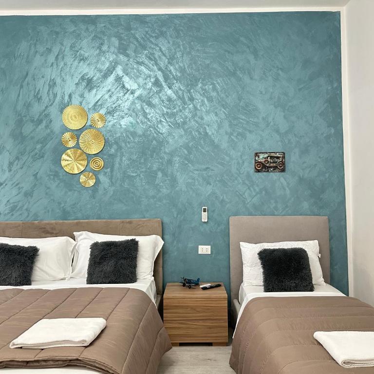 Venetian Nexus - Triple Room - 5