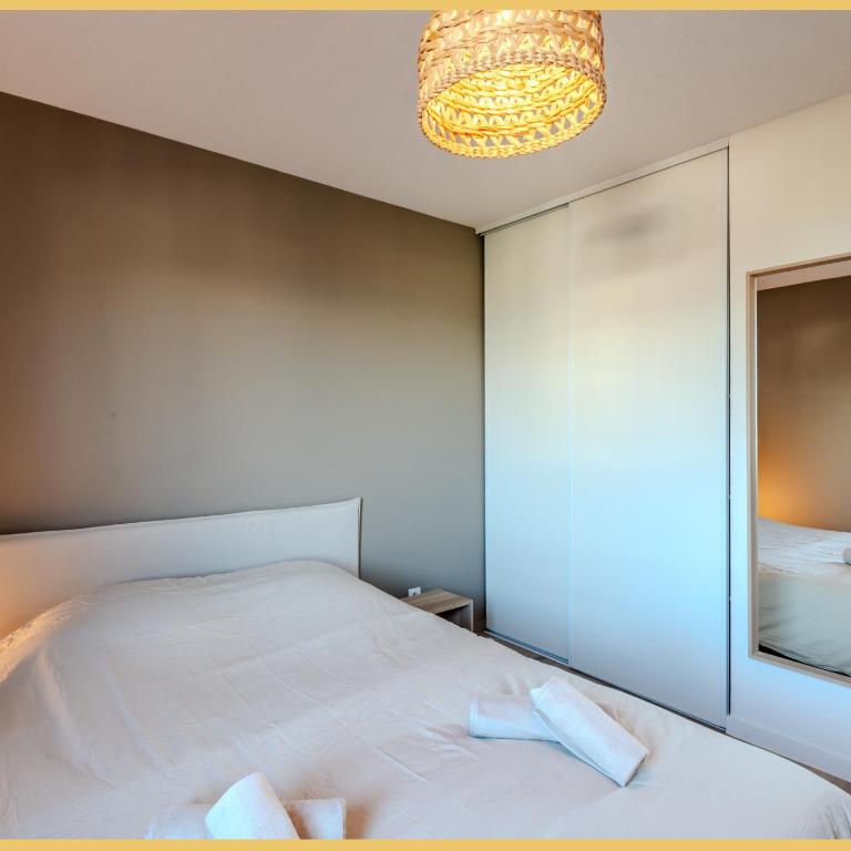 Chez Matias I T3 I Ville-la-Grand - Appartement 2 Chambres - 25