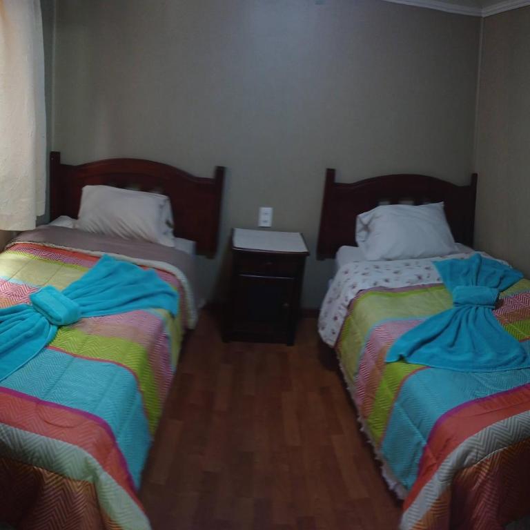 Hostal Temuco - Habitación Doble con baño compartido - 5