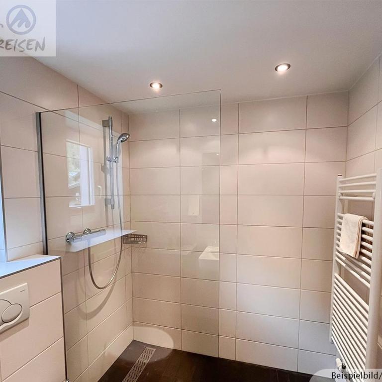 Sporthotel Bergheim - Dreibettzimmer mit Balkon - 9