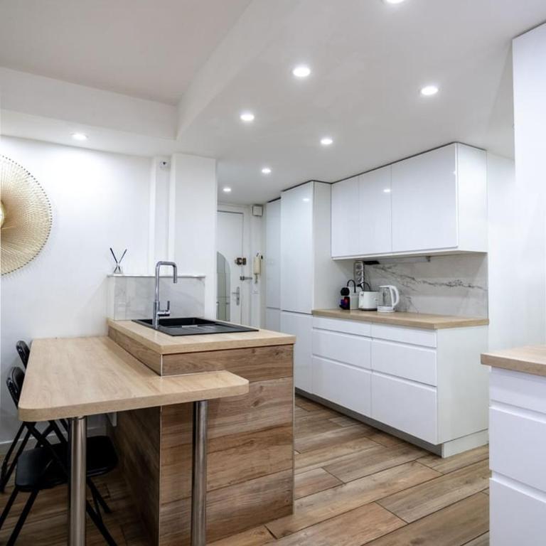 Bel appartement - Nice centre - Appartement 2 Chambres - 4
