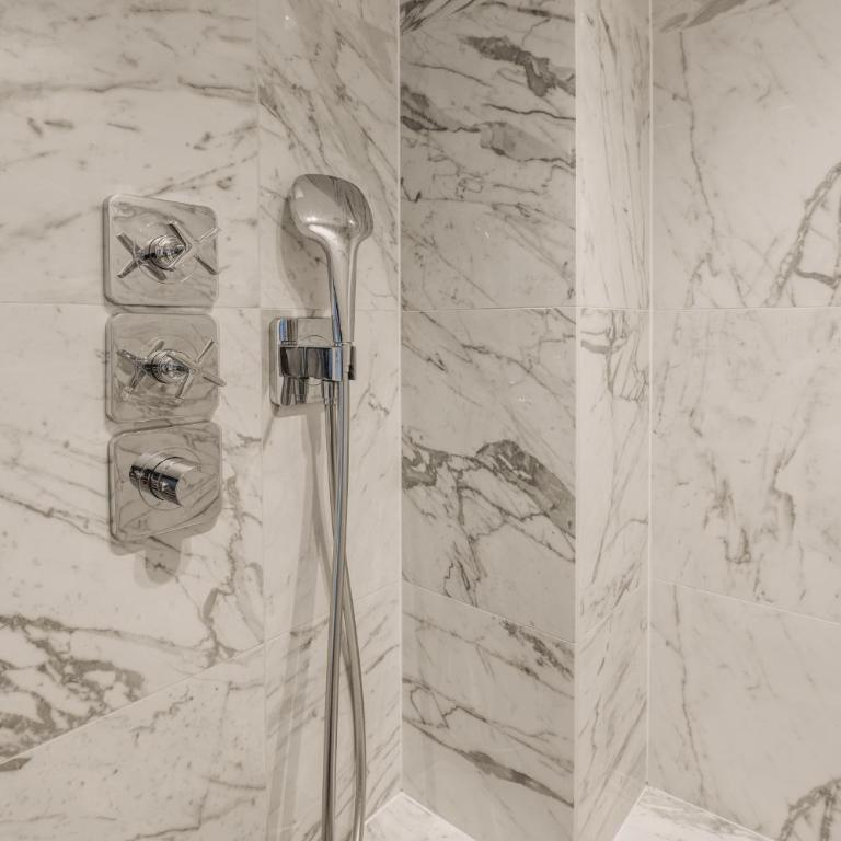 HIGHSTAY - Luxury Serviced Apartments - Place Vendôme - Two-Bedroom Apartment - (2m10 celling) - 13