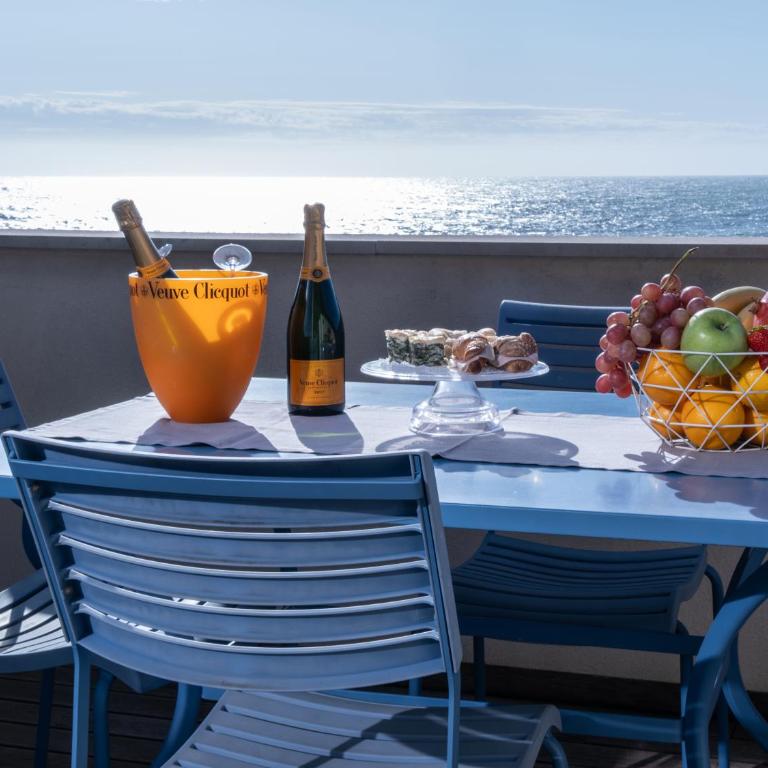 Hotel San Pietro Palace - Suite King con Vista Mare - 5