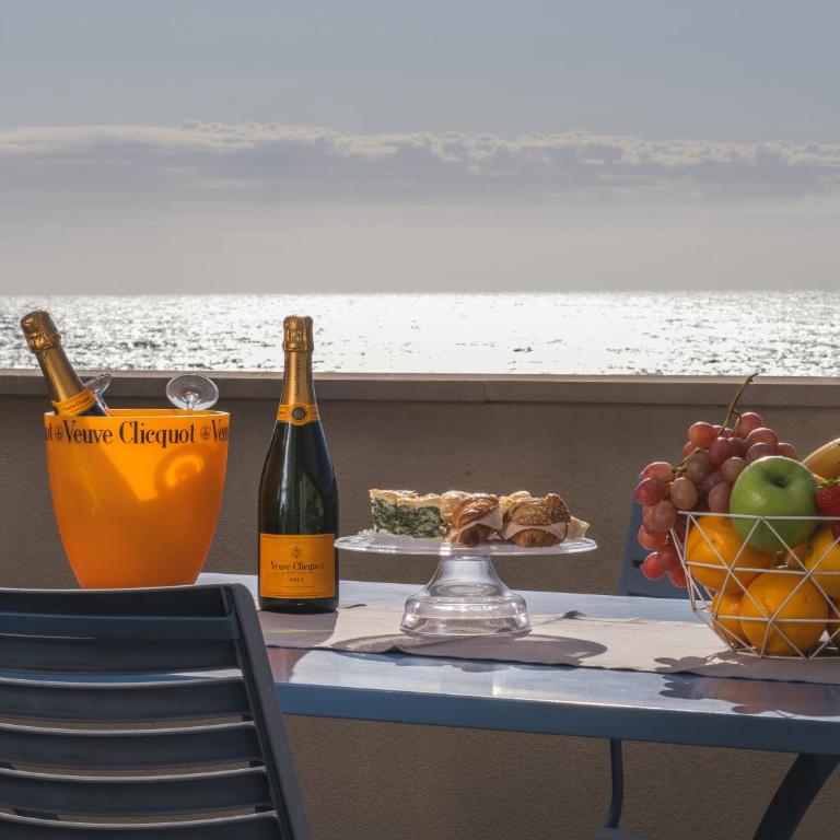 Hotel San Pietro Palace - Suite King con Vista Mare - 1