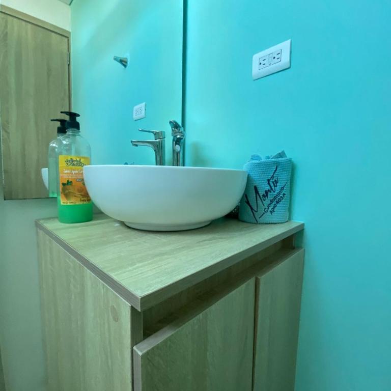 Cartagena 3 habitaciones 9 personas cerca a la playa Wifi y Parqueadero - Apartamento de 3 dormitorios - 39