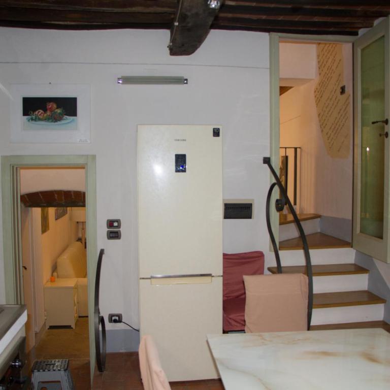 Charme & Art Gallery Home - Pescioni - Appartamento con 2 Camere da Letto - 22