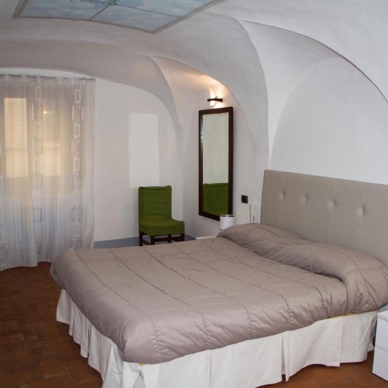 Charme & Art Gallery Home - Pescioni - Appartamento con 2 Camere da Letto - 2