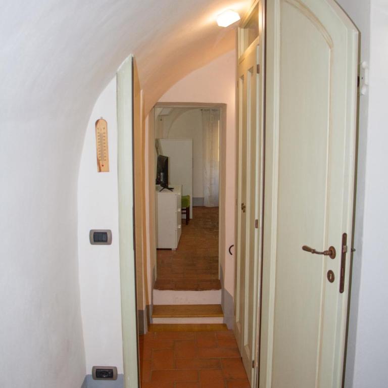 Charme & Art Gallery Home - Pescioni - Appartamento con 2 Camere da Letto - 42