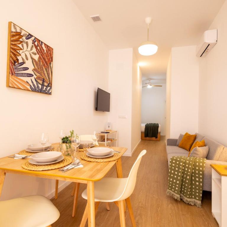 FLORIT FLATS - The Maritim Metro Station Suites - Apartment - Ground Floor - 5