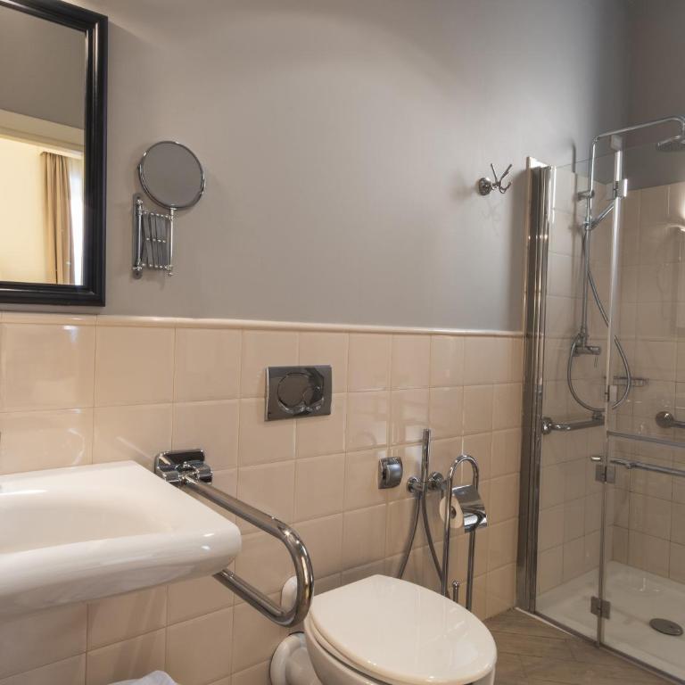 Hotel San Pietro Palace - Camera Familiare - 6