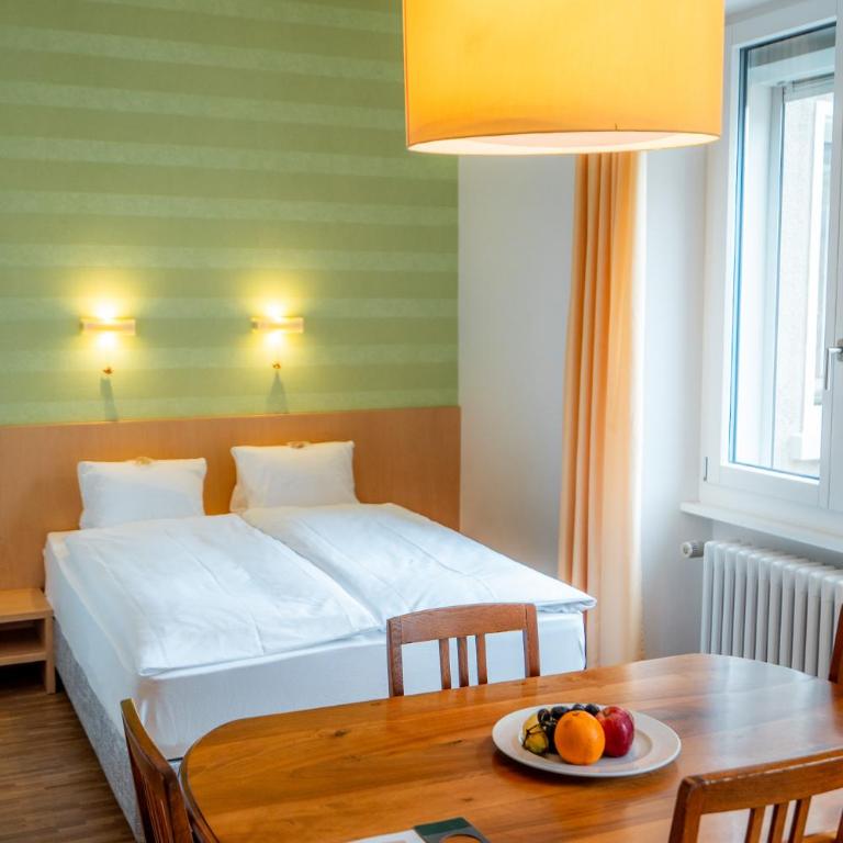 Hotel Haus Schönstatt contactless-Check-In - Multi Bed Room Comfort - 4