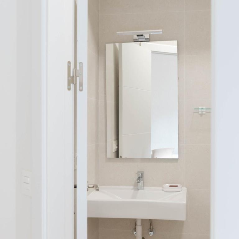 Apartamento Dúplex con vista a la Alhambra - Two-Bedroom Apartment - 18