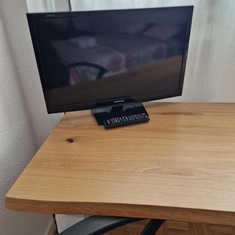Room in Shared Apartment Geneva - Chambre Double avec Salle de Bains Commune - 6
