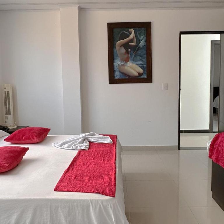 Hotel California Air - Habitación Familiar - 1