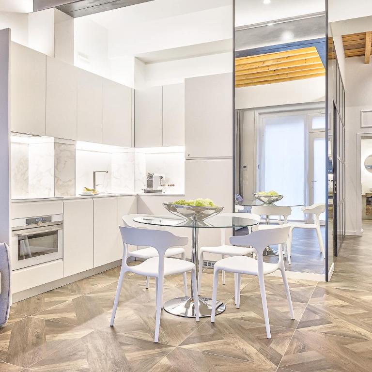 Modern Art Suite in Florence - Appartamento con 2 Camere da Letto - 5