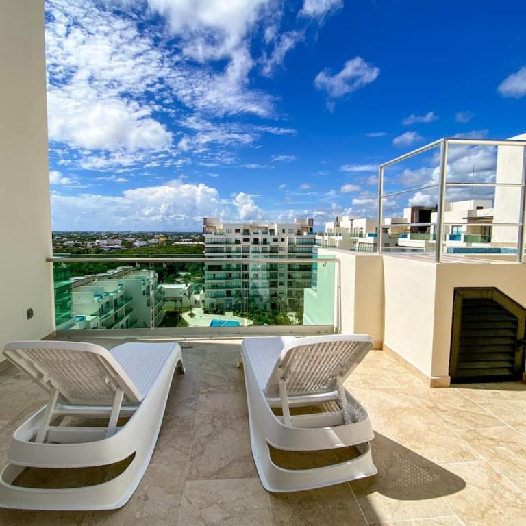 Excellent 3BR PH with Priv Pool Gym Spa Pkg Tennis - Apartment - 9