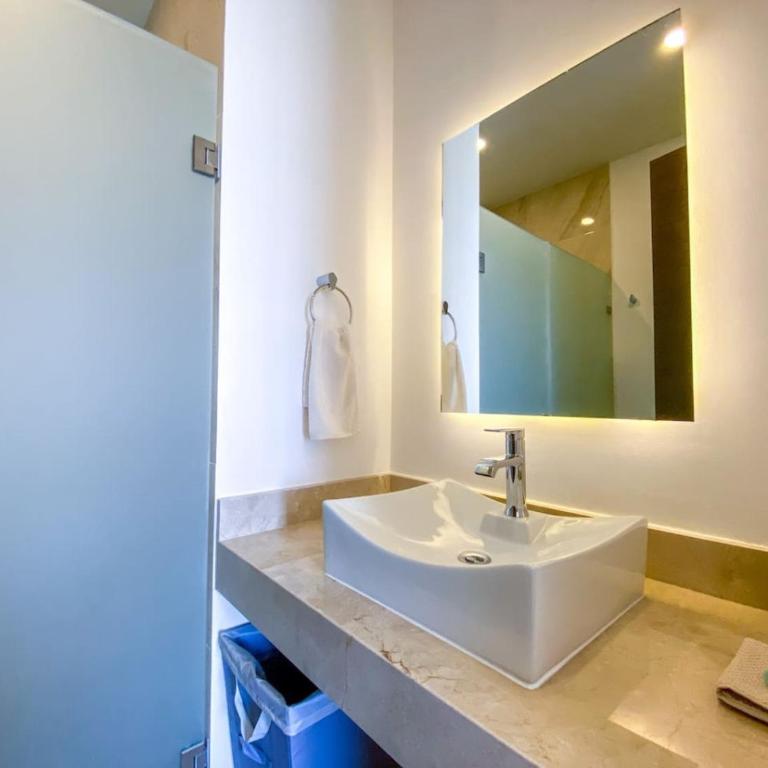 Excellent 3BR PH with Priv Pool Gym Spa Pkg Tennis - Apartment - 34
