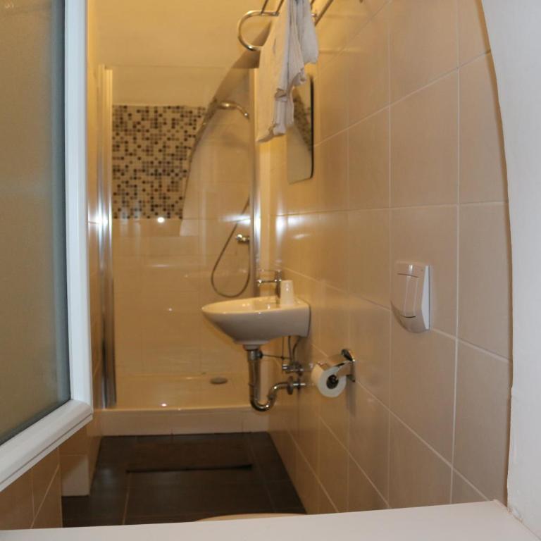 Hotel SINOS - Budget Einzelzimmer - 3