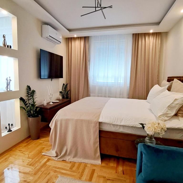 Jacuzzi Life - One-Bedroom Apartment - 9