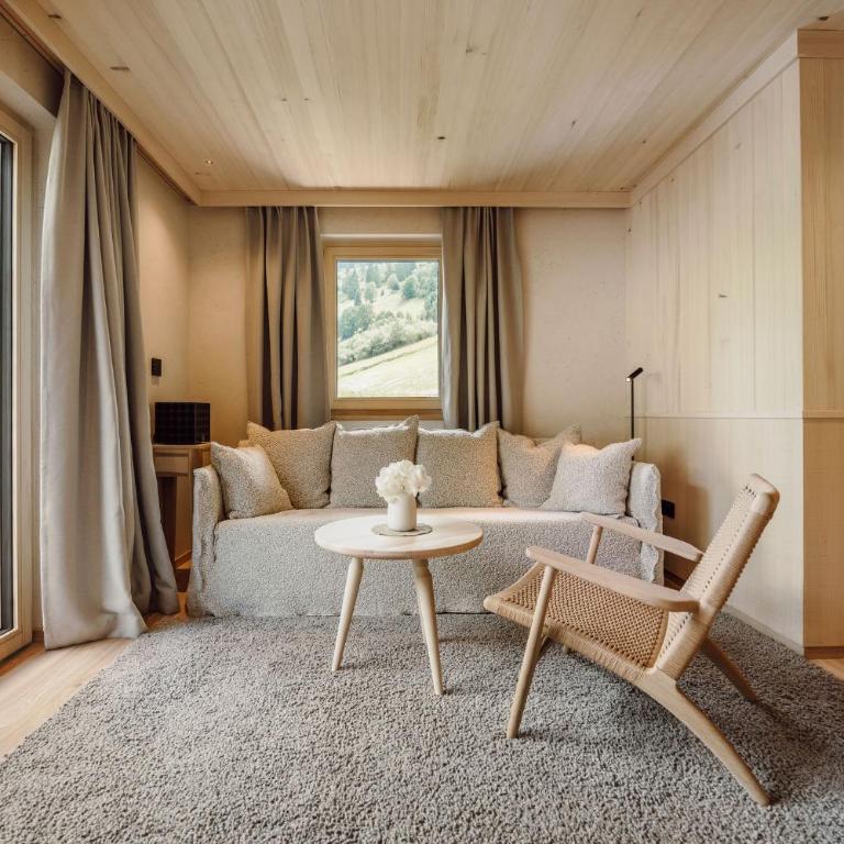Familien Natur Resort Moar Gut - Familienzimmer mit Gartenblick - 3