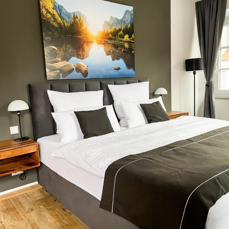 Stay Zen Holz & Hirsch Loft - Parkplatz und Hund - Deluxe Apartment - 1