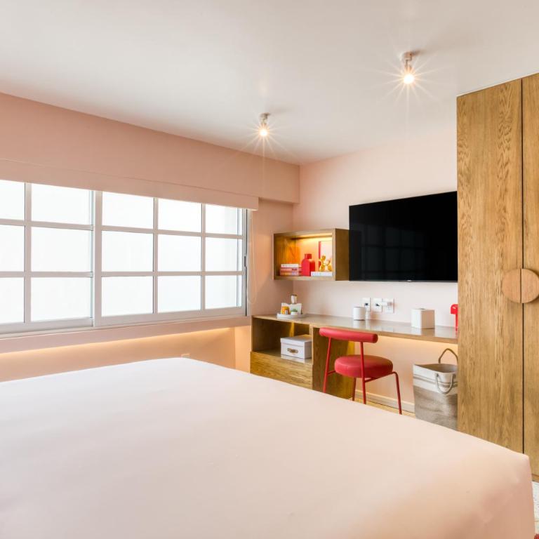 Amsterdam by Mr. W - Three-Bedroom Deluxe Apartment - 27