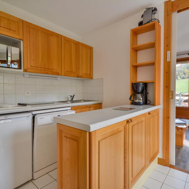 Morzine: Appt 4 pers, balcon, parking privé, près des pistes - FR-1-684-26 - Appartement - 5